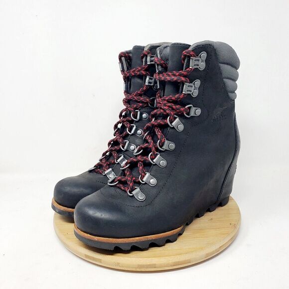 Sorel Boots Womens 7 Conquest Wedge Black Lace Up Hiker Alpine Lug Shoe - Picture 2 of 14